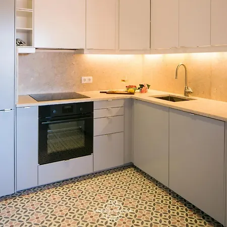 Rooftop By Lovelystay * リスボン